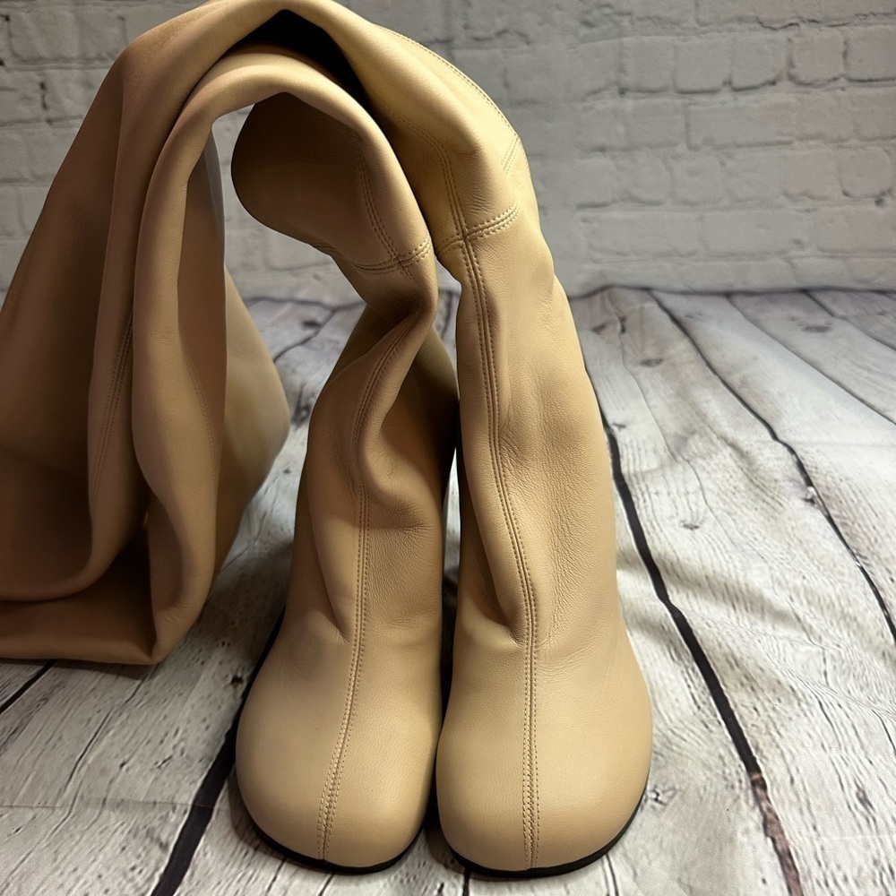 New Burberry Anita Tight High Nude Beige Sock Boots Size 37 - Picture 3 of 9